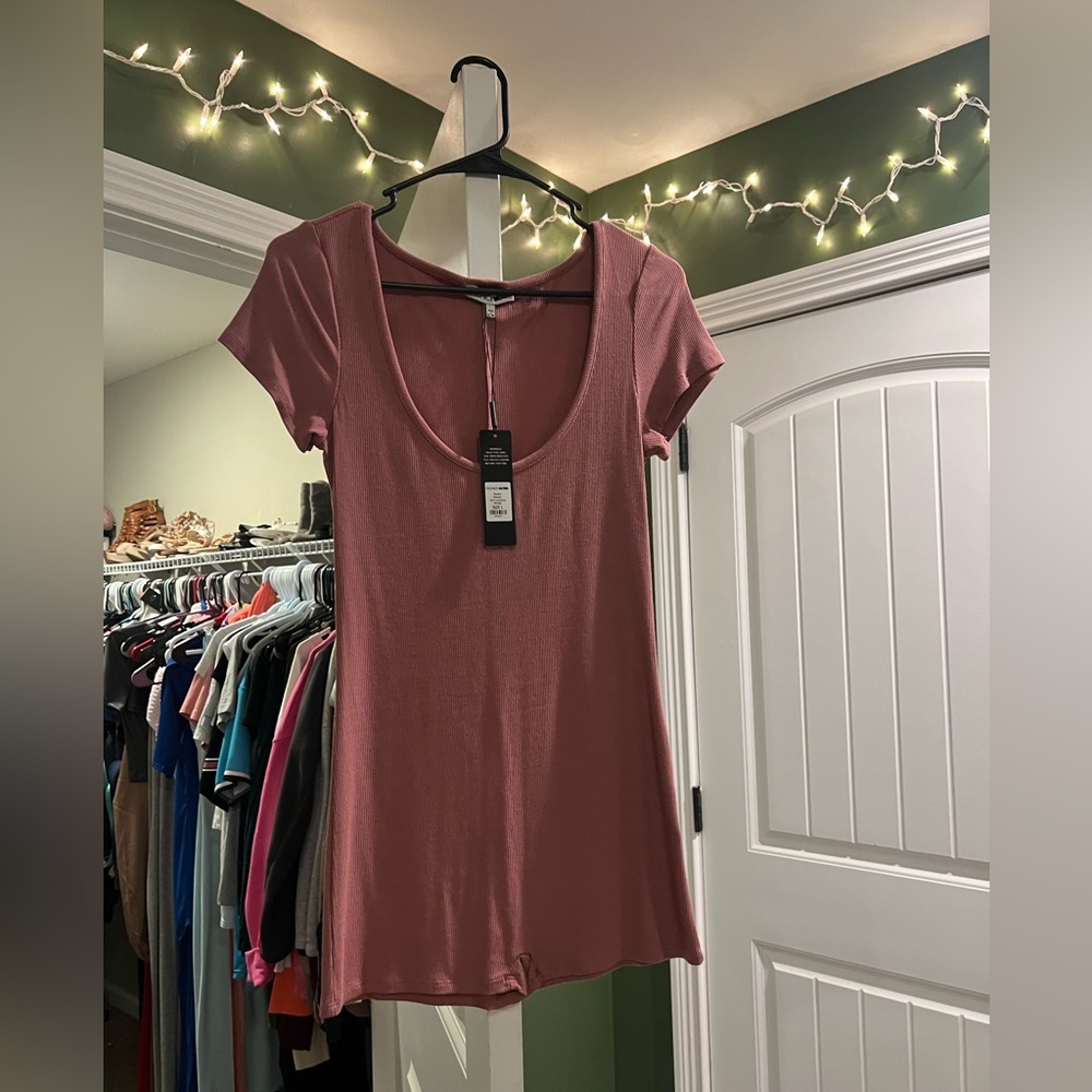 Fashion Nova Rose Ribbed Knit Top